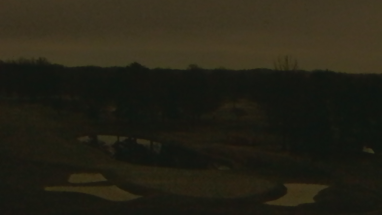 Thumbnail for current weather camera view from International Country Club in Chantilly, Virginia