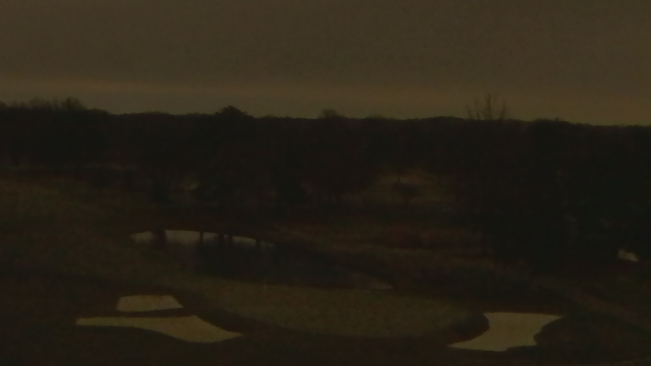 Thumbnail for current weather camera view from International Country Club in Chantilly, Virginia