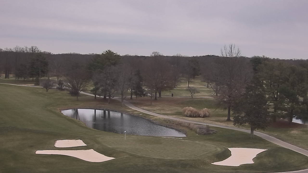 Thumbnail for current weather camera view from International Country Club in Chantilly, Virginia