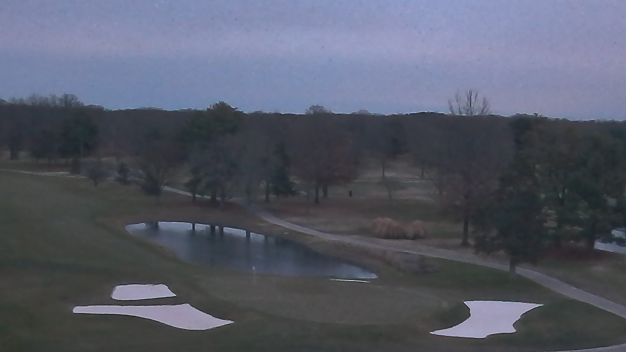 Thumbnail for current weather camera view from International Country Club in Chantilly, Virginia