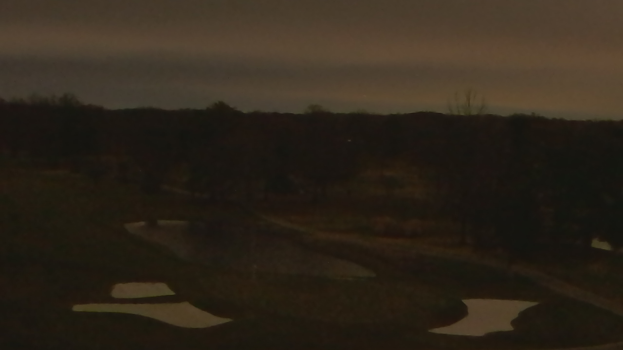 Thumbnail for current weather camera view from International Country Club in Chantilly, Virginia