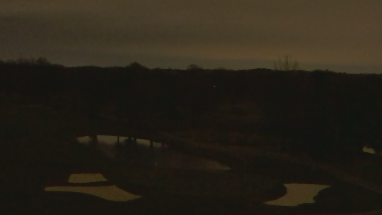 Thumbnail for current weather camera view from International Country Club in Chantilly, Virginia