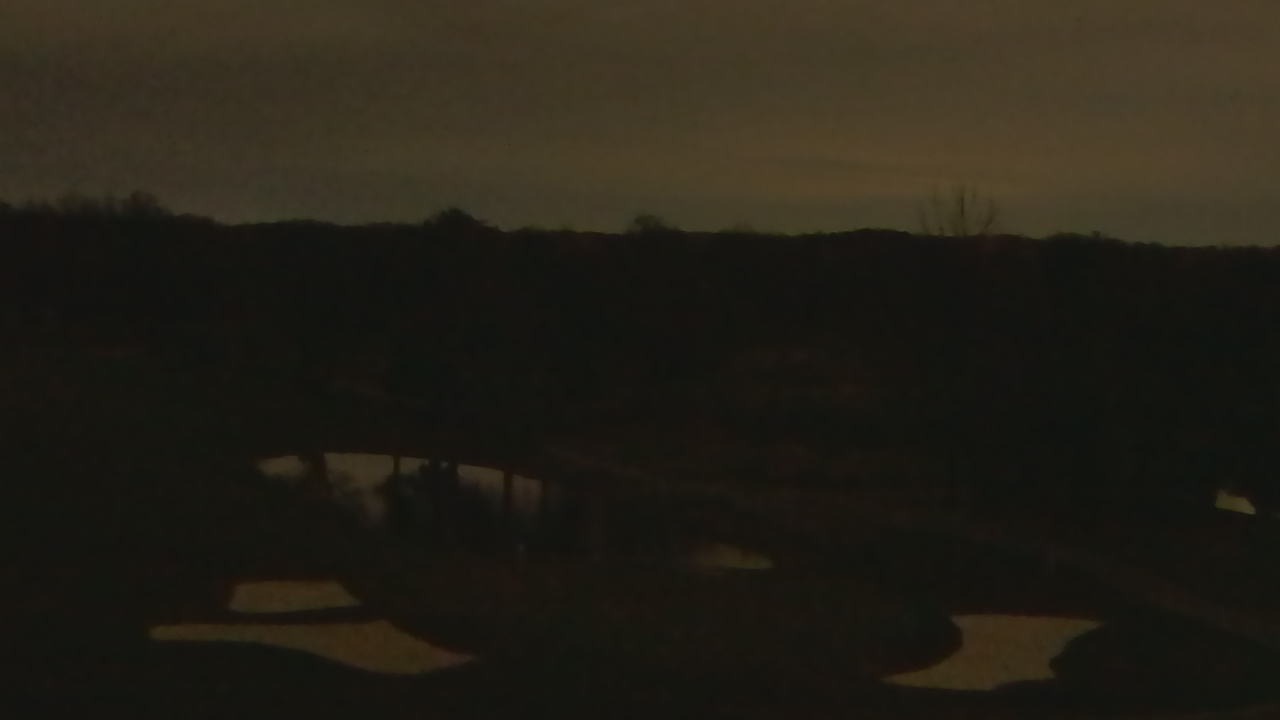 Thumbnail for current weather camera view from International Country Club in Chantilly, Virginia