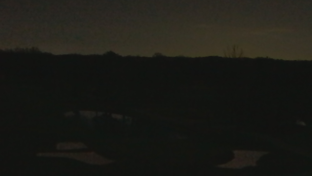 Thumbnail for current weather camera view from International Country Club in Chantilly, Virginia