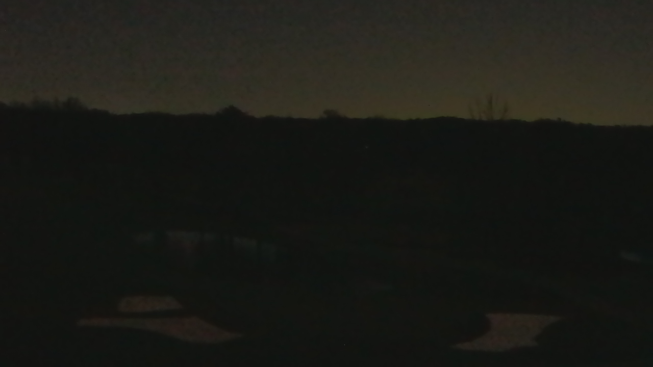 Thumbnail for current weather camera view from International Country Club in Chantilly, Virginia