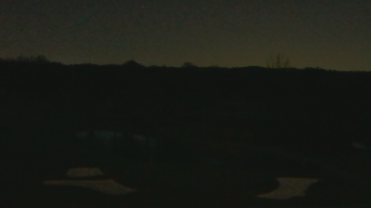 Thumbnail for current weather camera view from International Country Club in Chantilly, Virginia