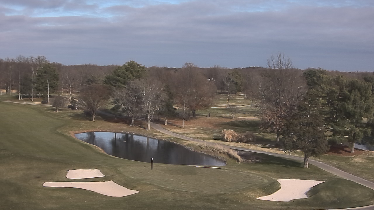 Thumbnail for current weather camera view from International Country Club in Chantilly, Virginia