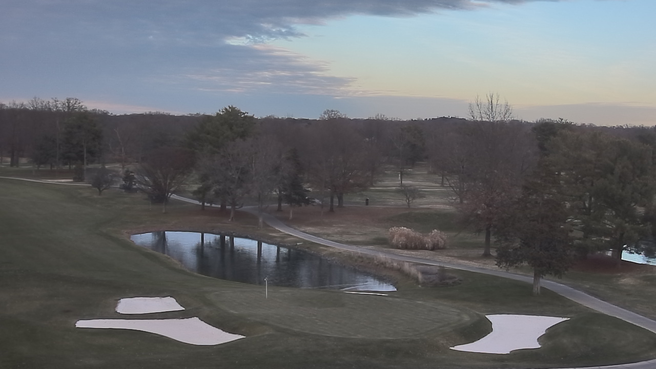 Thumbnail for current weather camera view from International Country Club in Chantilly, Virginia