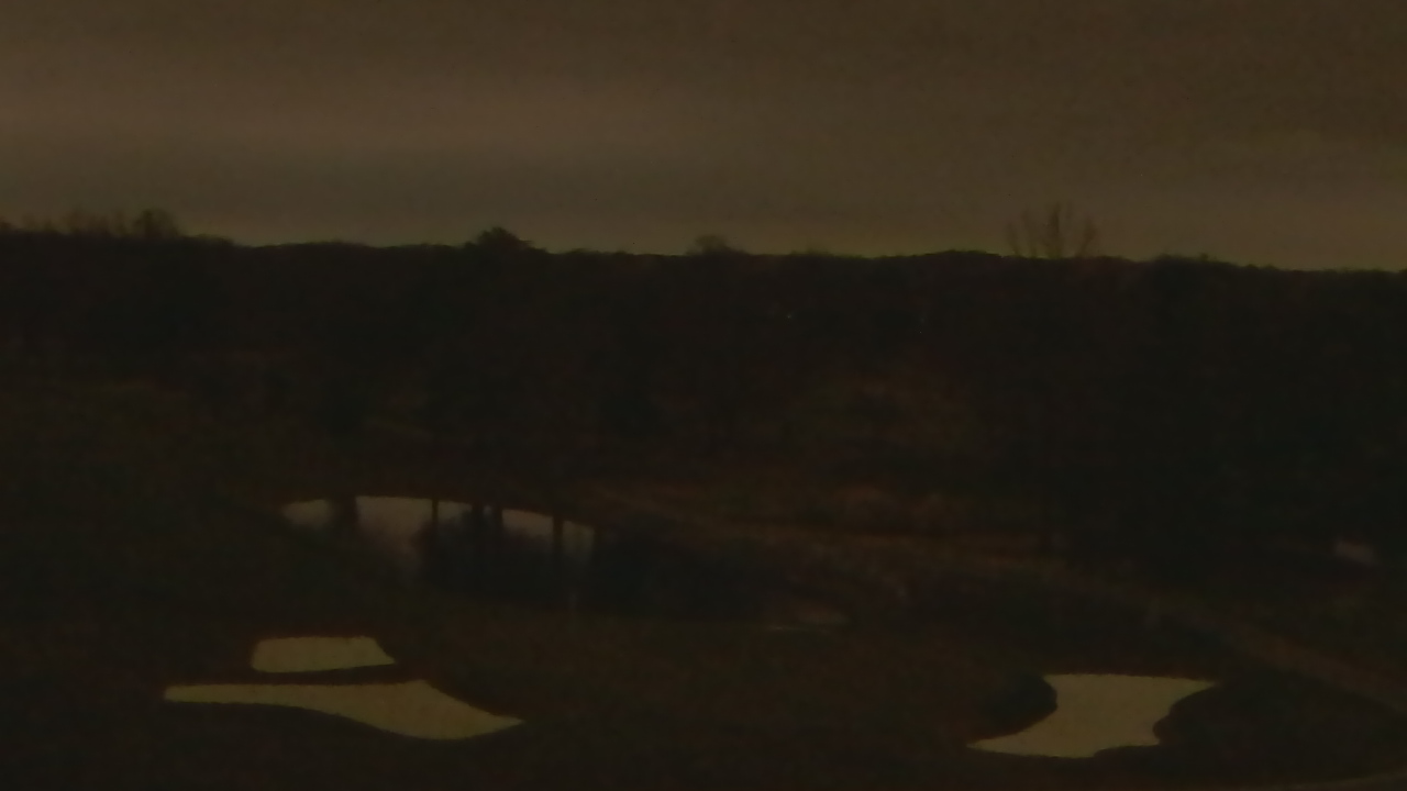 Thumbnail for current weather camera view from International Country Club in Chantilly, Virginia