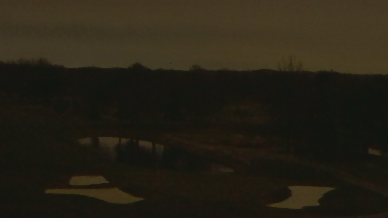 Thumbnail for current weather camera view from International Country Club in Chantilly, Virginia