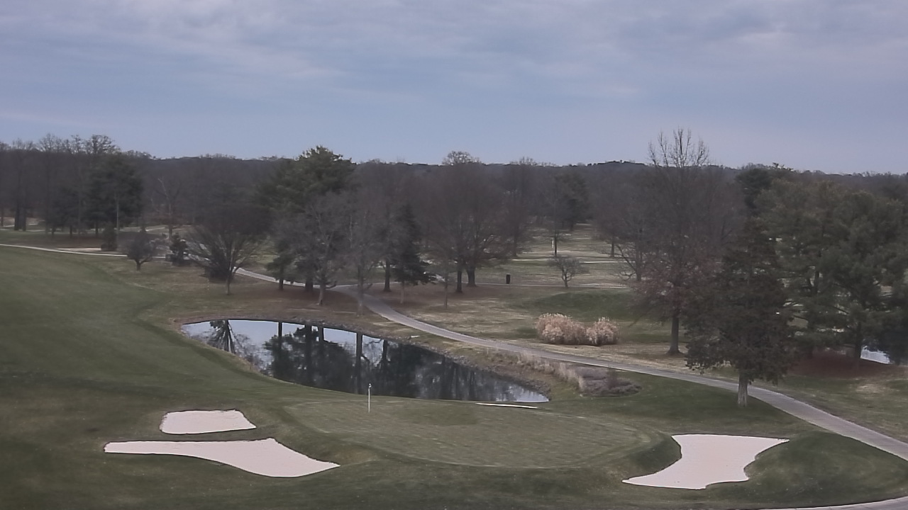 Thumbnail for current weather camera view from International Country Club in Chantilly, Virginia