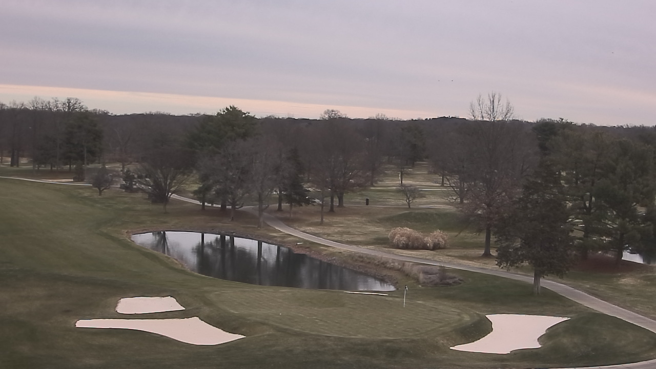 Thumbnail for current weather camera view from International Country Club in Chantilly, Virginia