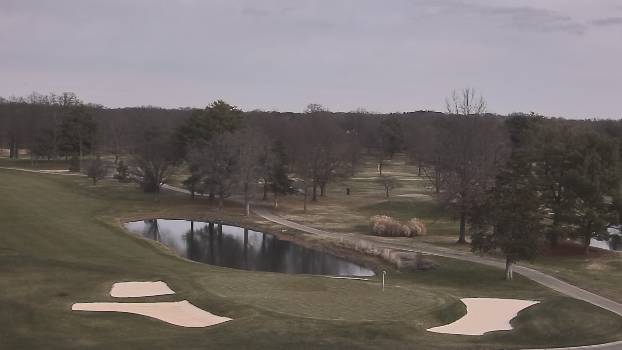 Thumbnail for current weather camera view from International Country Club in Chantilly, Virginia