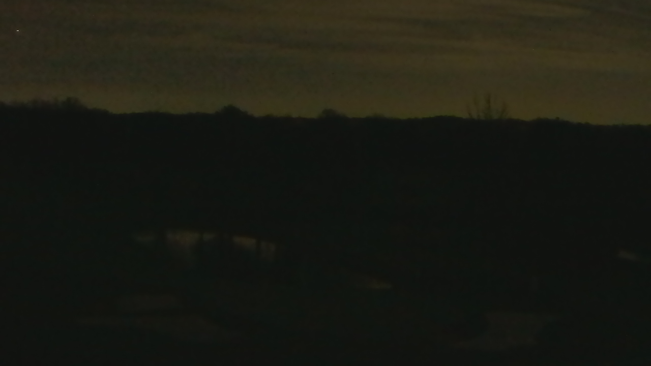 Thumbnail for current weather camera view from International Country Club in Chantilly, Virginia