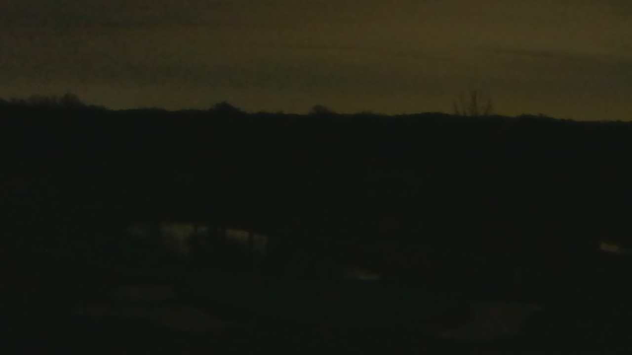 Thumbnail for current weather camera view from International Country Club in Chantilly, Virginia