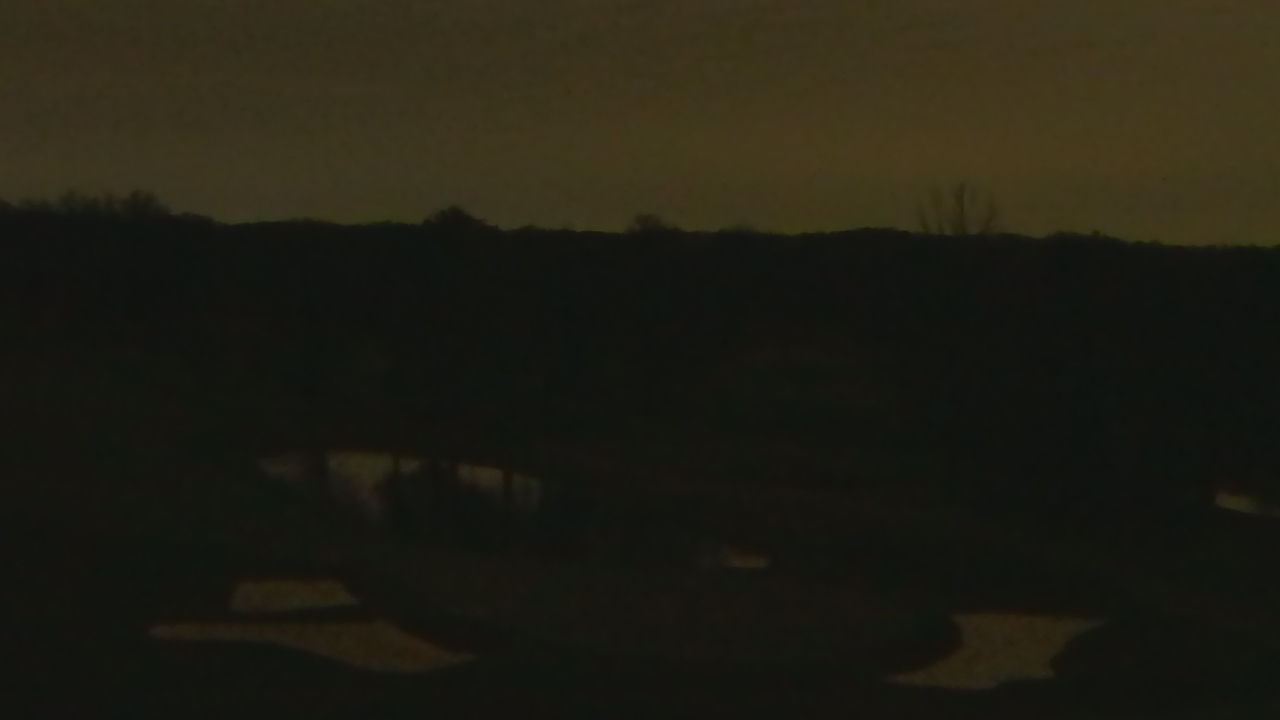 Thumbnail for current weather camera view from International Country Club in Chantilly, Virginia