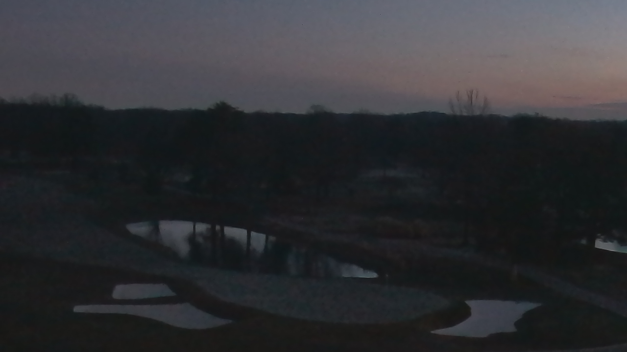 Thumbnail for current weather camera view from International Country Club in Chantilly, Virginia