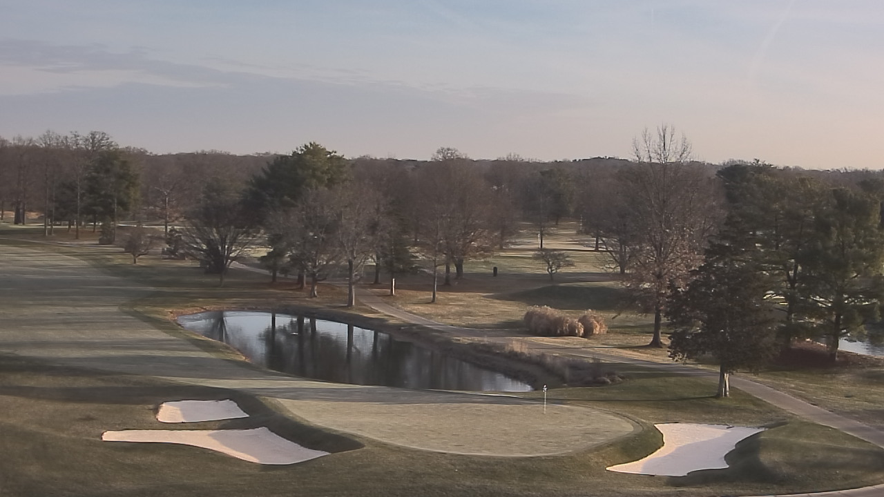 Thumbnail for current weather camera view from International Country Club in Chantilly, Virginia
