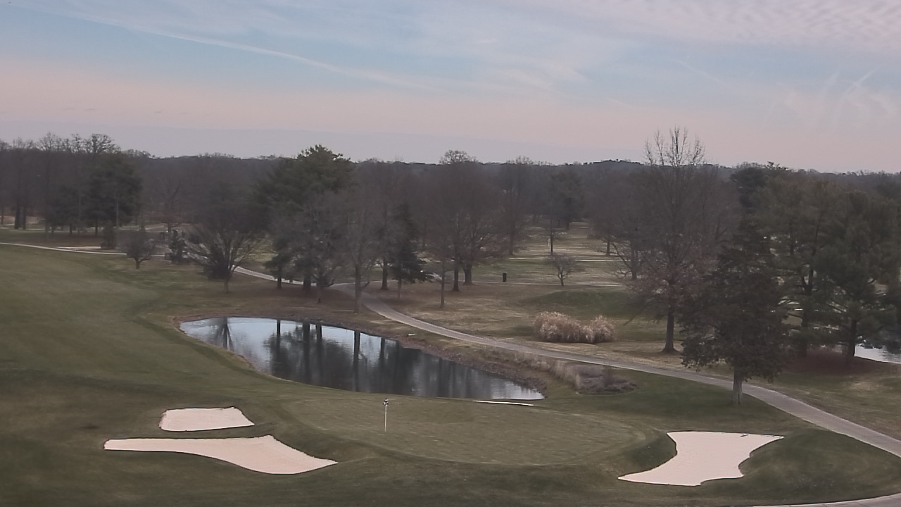 Thumbnail for current weather camera view from International Country Club in Chantilly, Virginia