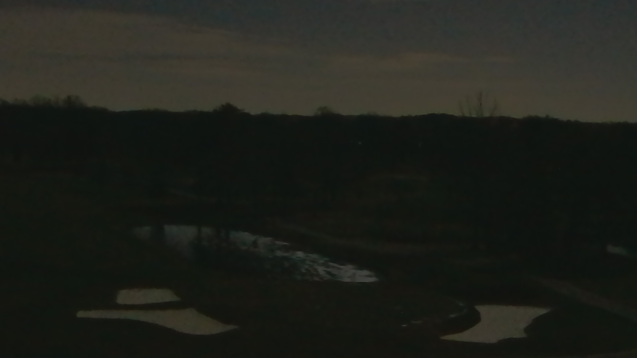 Thumbnail for current weather camera view from International Country Club in Chantilly, Virginia