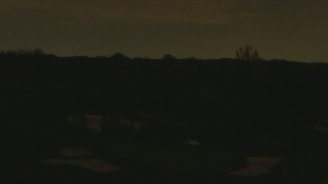 Thumbnail for current weather camera view from International Country Club in Chantilly, Virginia