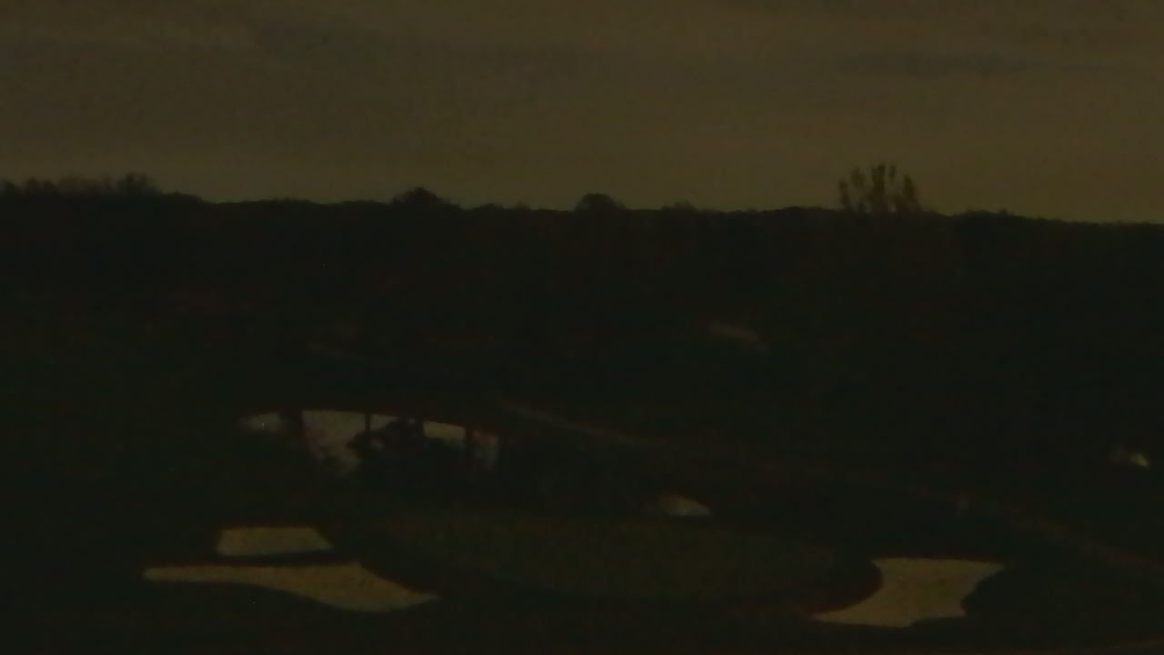 Thumbnail for current weather camera view from International Country Club in Chantilly, Virginia