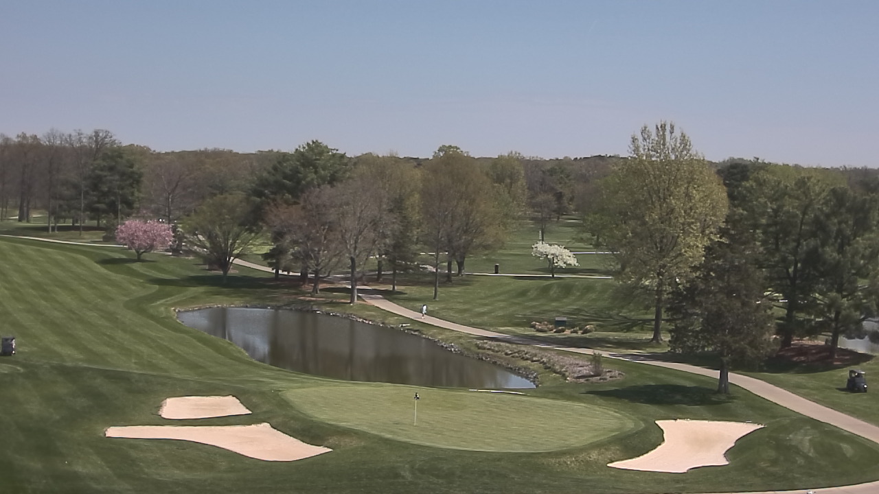 Thumbnail for current weather camera view from International Country Club in Chantilly, Virginia