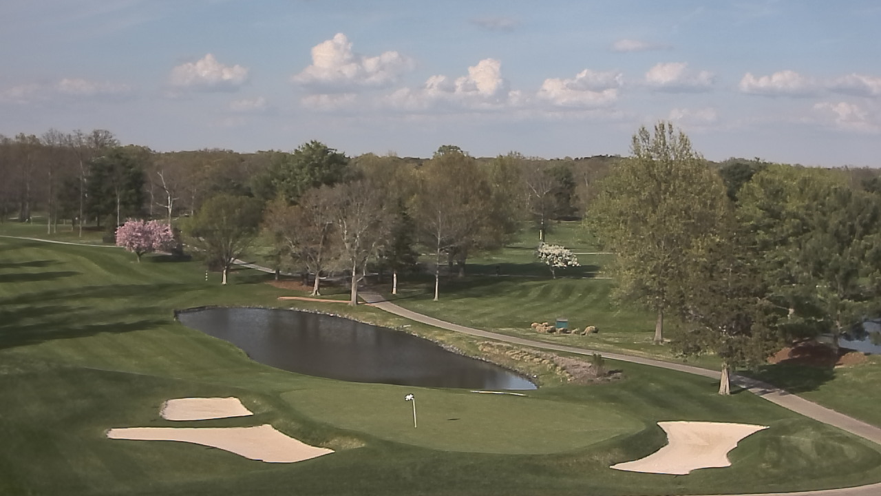 Thumbnail for current weather camera view from International Country Club in Chantilly, Virginia