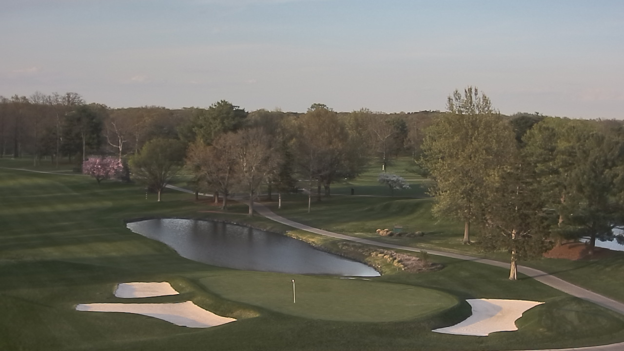 Thumbnail for current weather camera view from International Country Club in Chantilly, Virginia