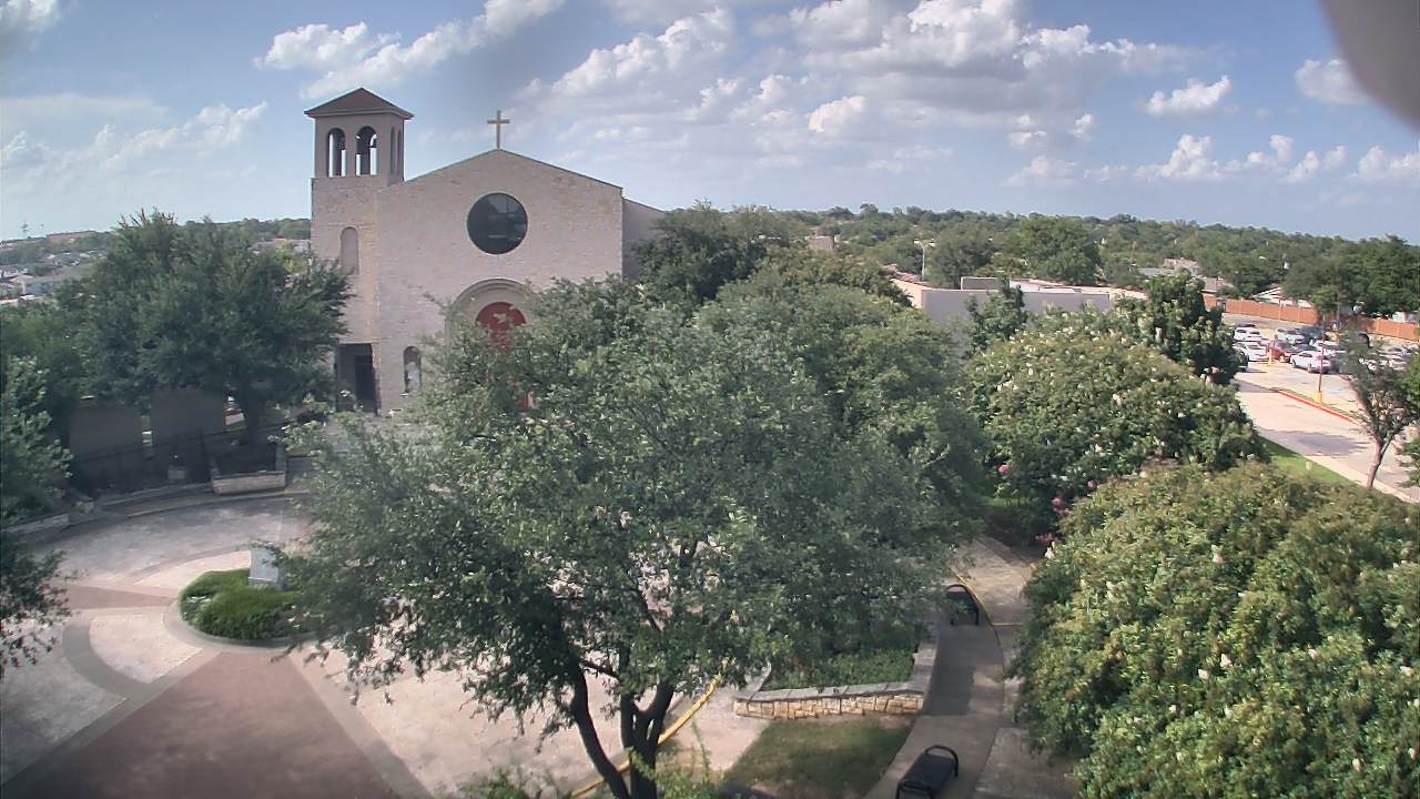 Thumbnail for current weather camera view from Mary Immaculate School in Farmers Branch, Texas