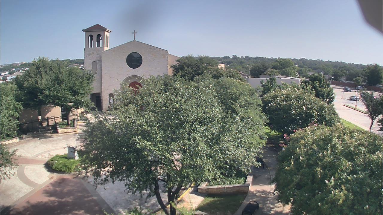 Thumbnail for current weather camera view from Mary Immaculate School in Farmers Branch, Texas