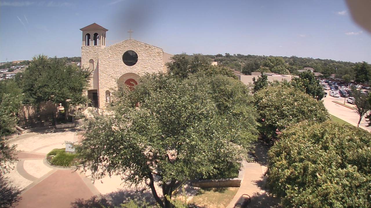 Thumbnail for current weather camera view from Mary Immaculate School in Farmers Branch, Texas