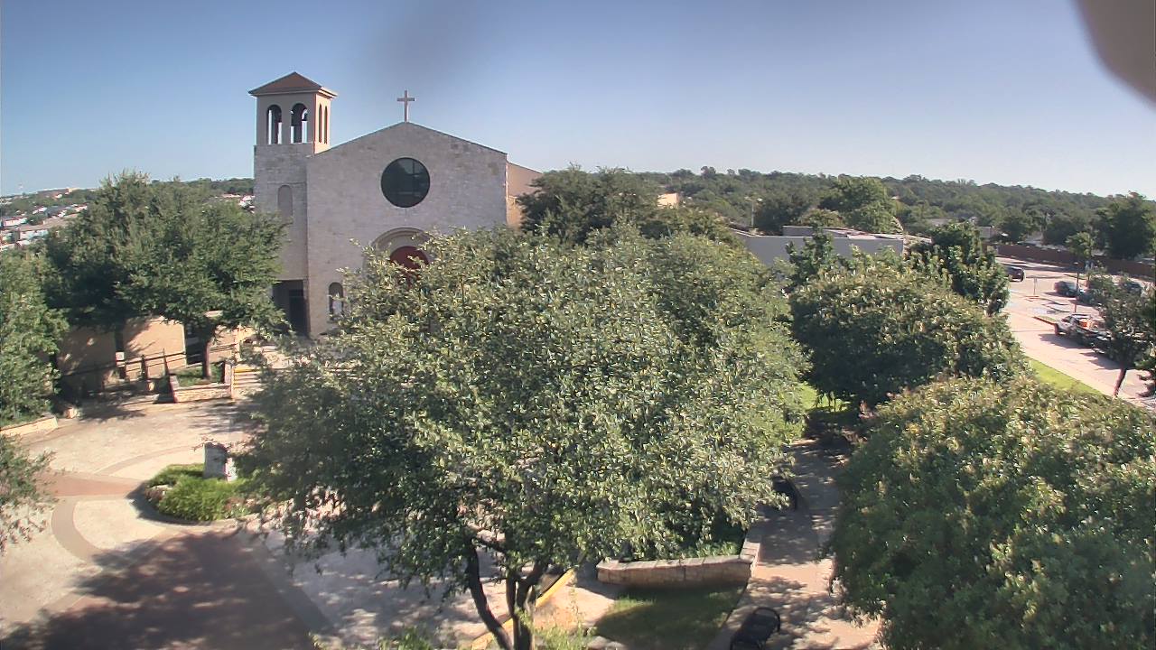 Thumbnail for current weather camera view from Mary Immaculate School in Farmers Branch, Texas