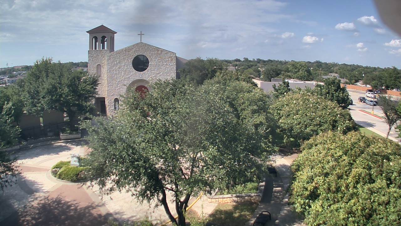 Thumbnail for current weather camera view from Mary Immaculate School in Farmers Branch, Texas