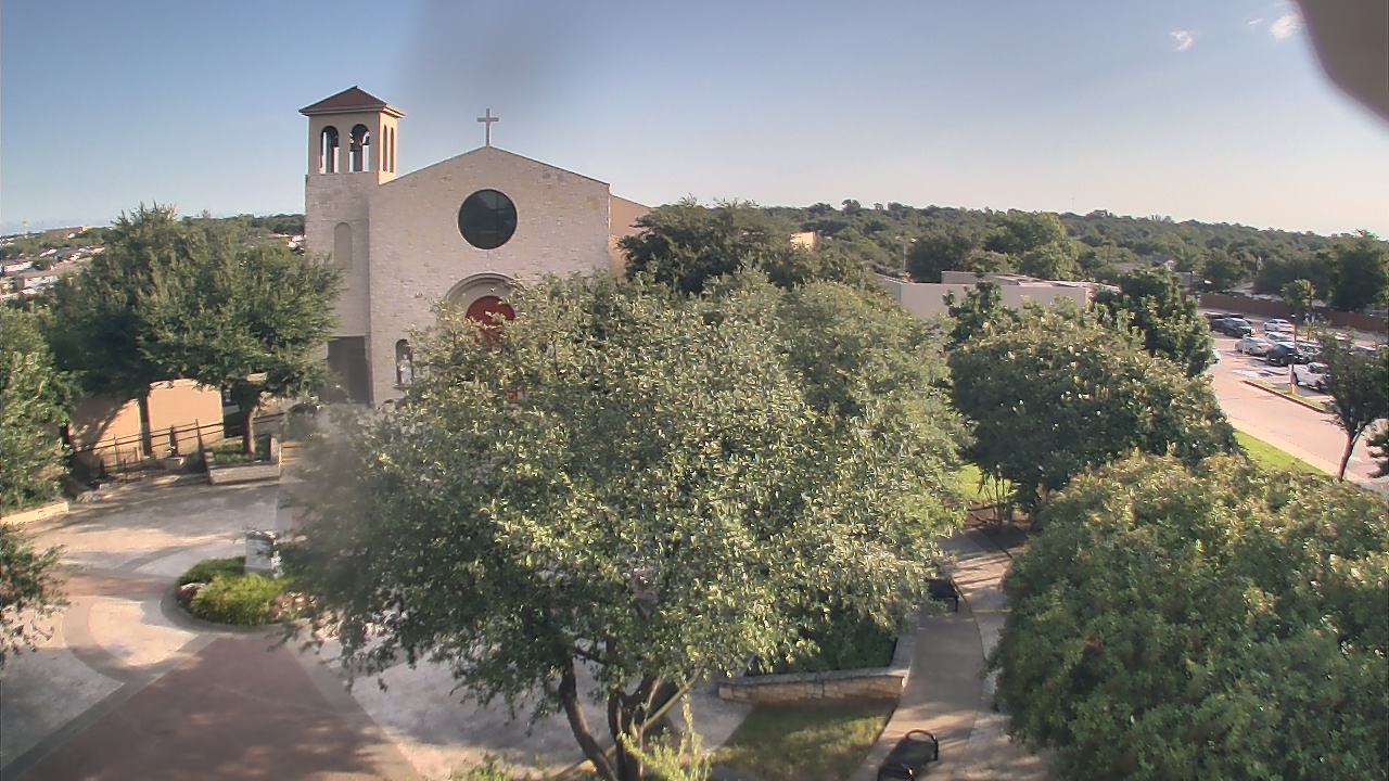 Thumbnail for current weather camera view from Mary Immaculate School in Farmers Branch, Texas