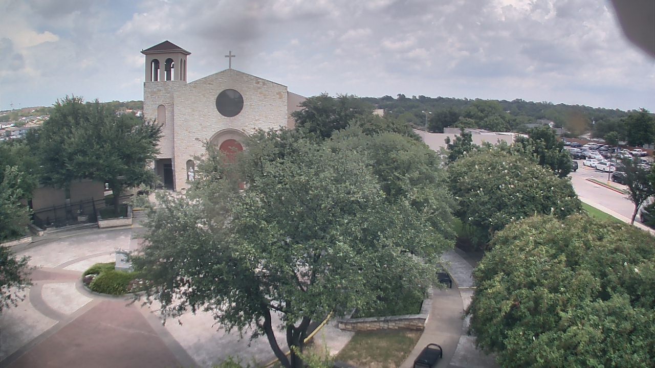Thumbnail for current weather camera view from Mary Immaculate School in Farmers Branch, Texas