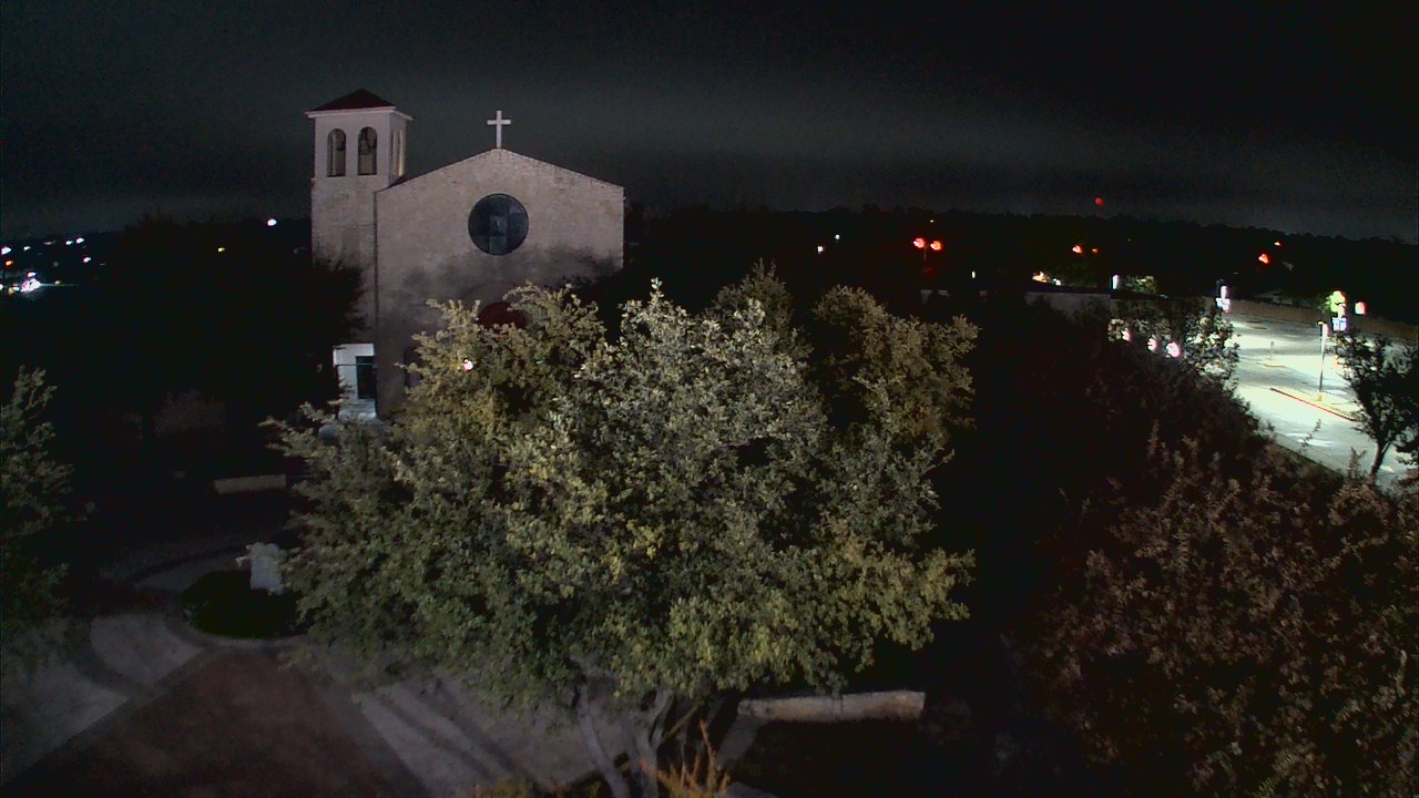 Thumbnail for current weather camera view from Mary Immaculate School in Farmers Branch, Texas