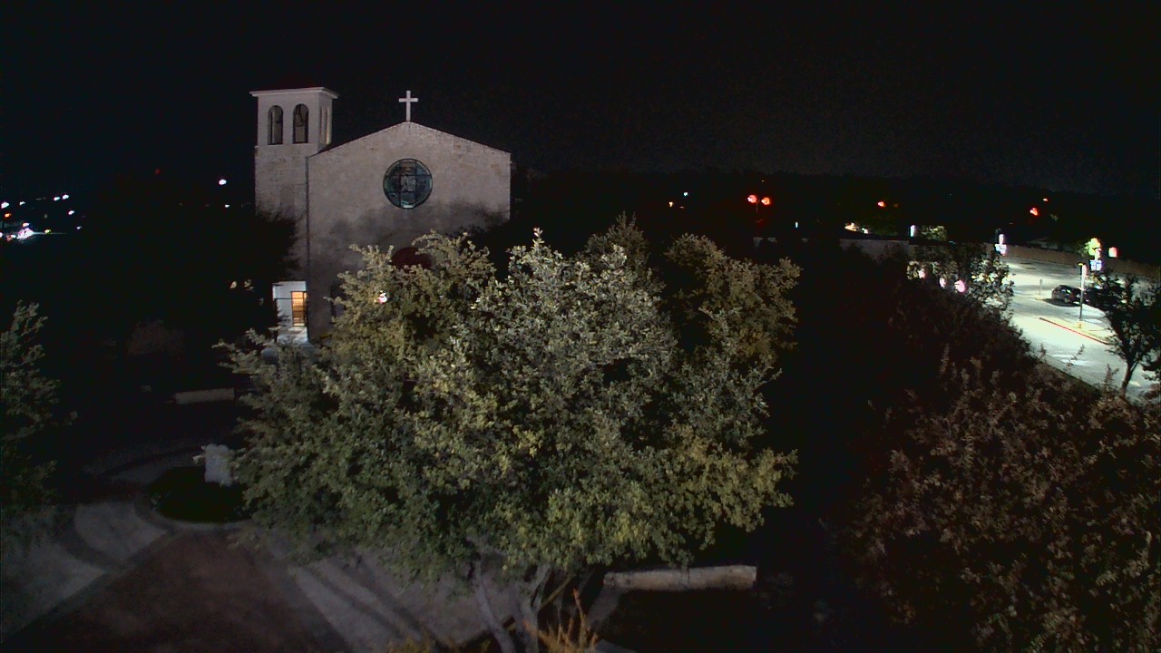 Thumbnail for current weather camera view from Mary Immaculate School in Farmers Branch, Texas