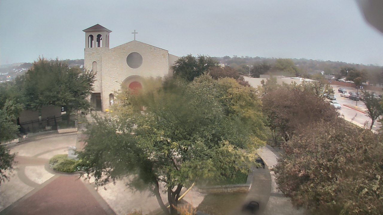 Thumbnail for current weather camera view from Mary Immaculate School in Farmers Branch, Texas