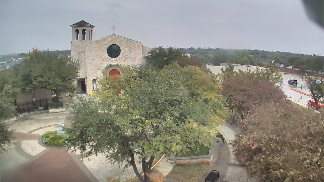 Thumbnail for current weather camera view from Mary Immaculate School in Farmers Branch, Texas