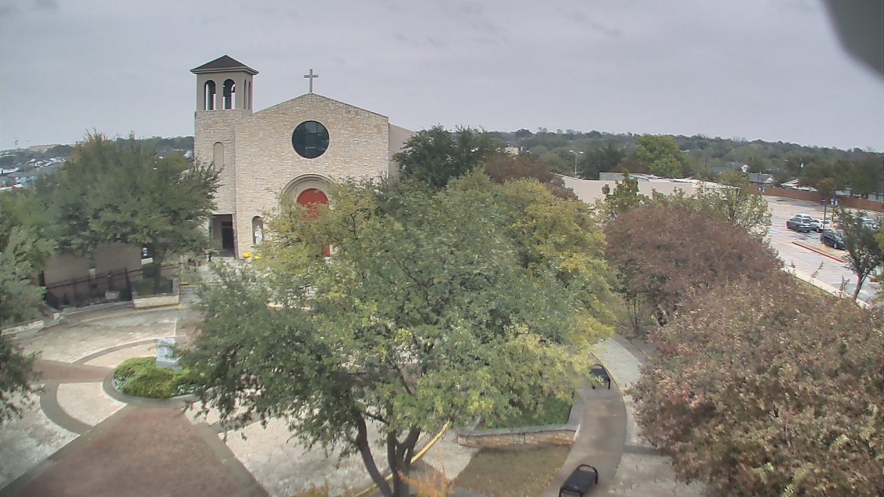 Thumbnail for current weather camera view from Mary Immaculate School in Farmers Branch, Texas