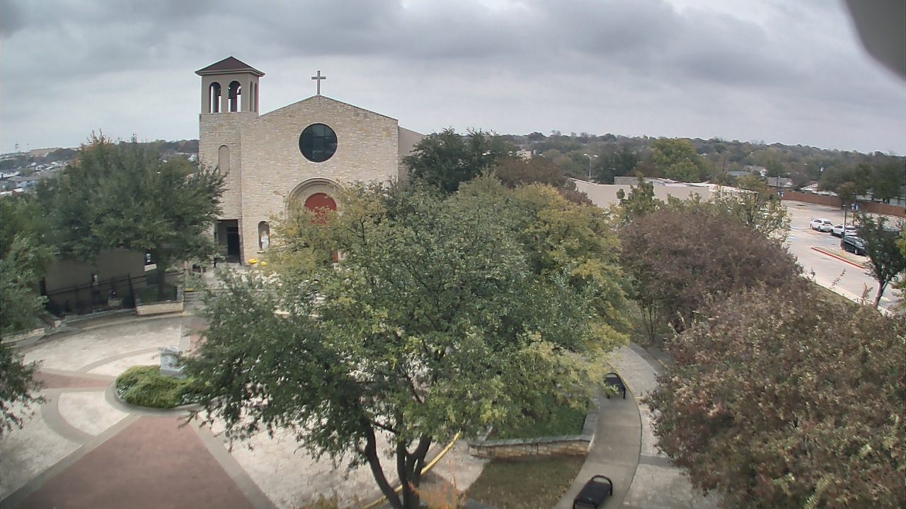 Thumbnail for current weather camera view from Mary Immaculate School in Farmers Branch, Texas