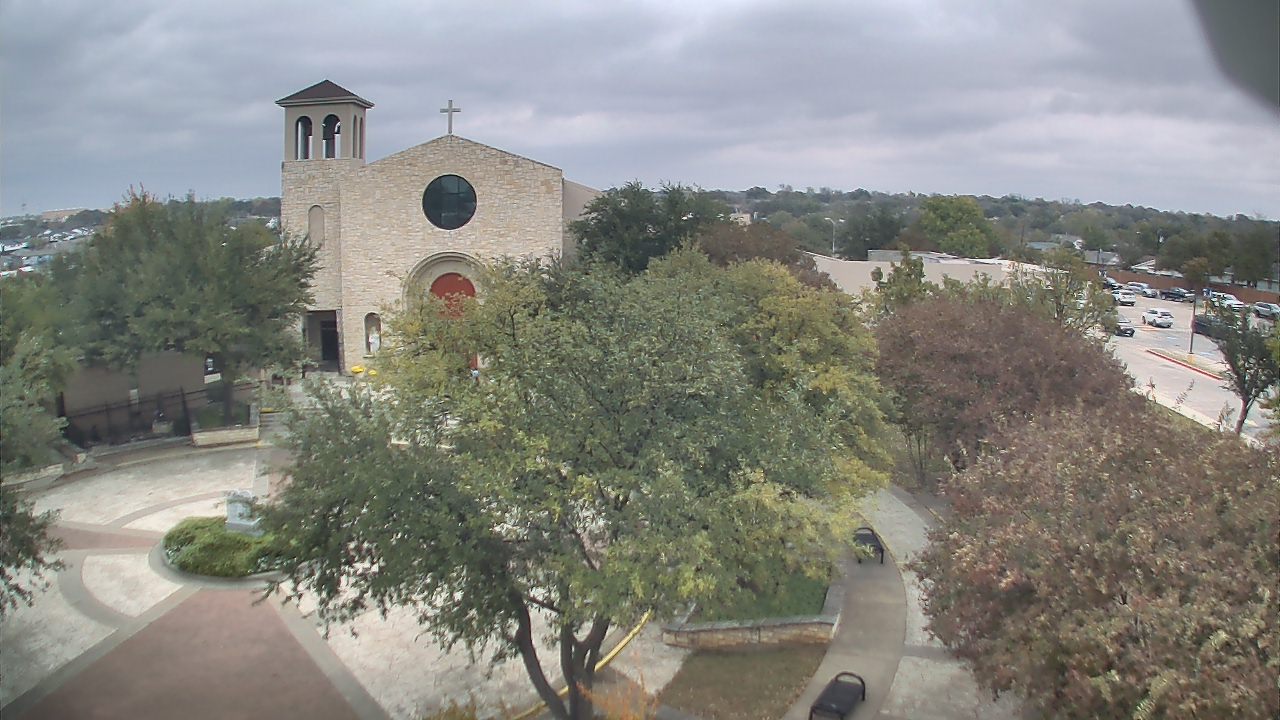 Thumbnail for current weather camera view from Mary Immaculate School in Farmers Branch, Texas