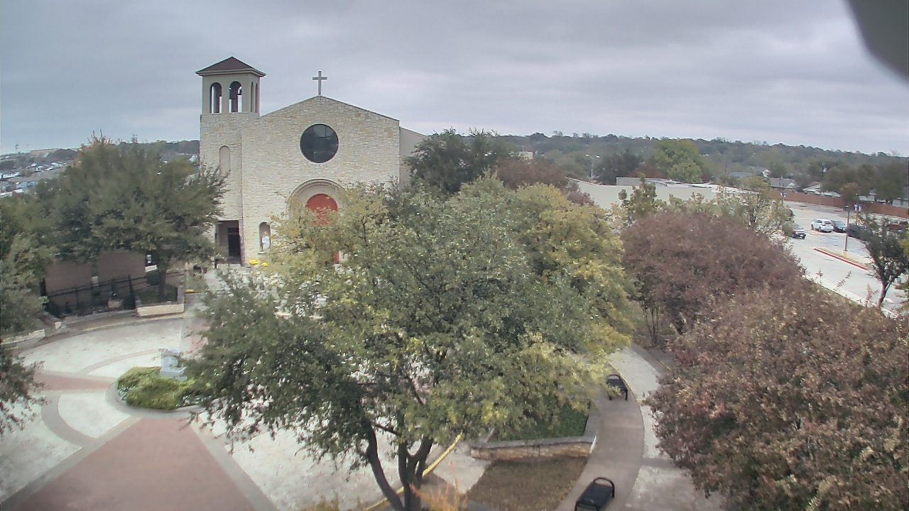 Thumbnail for current weather camera view from Mary Immaculate School in Farmers Branch, Texas