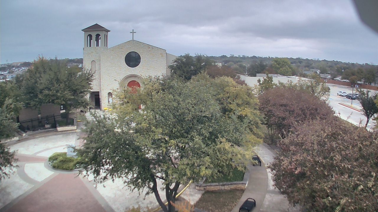 Thumbnail for current weather camera view from Mary Immaculate School in Farmers Branch, Texas