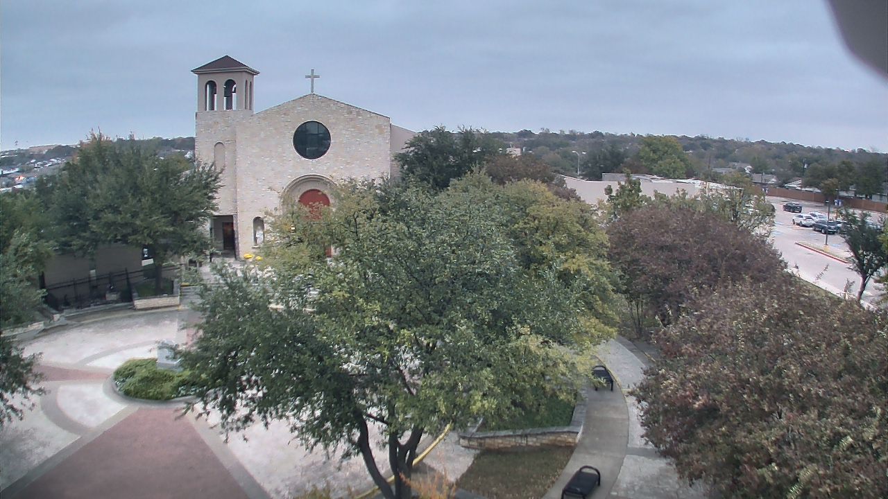 Thumbnail for current weather camera view from Mary Immaculate School in Farmers Branch, Texas