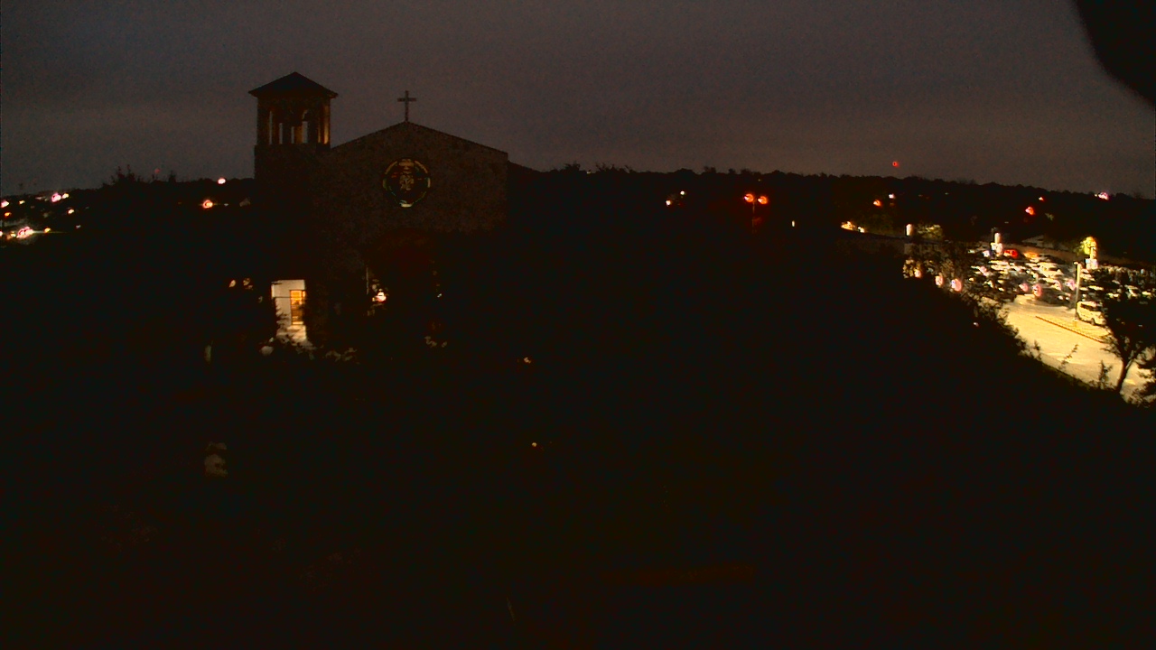 Thumbnail for current weather camera view from Mary Immaculate School in Farmers Branch, Texas