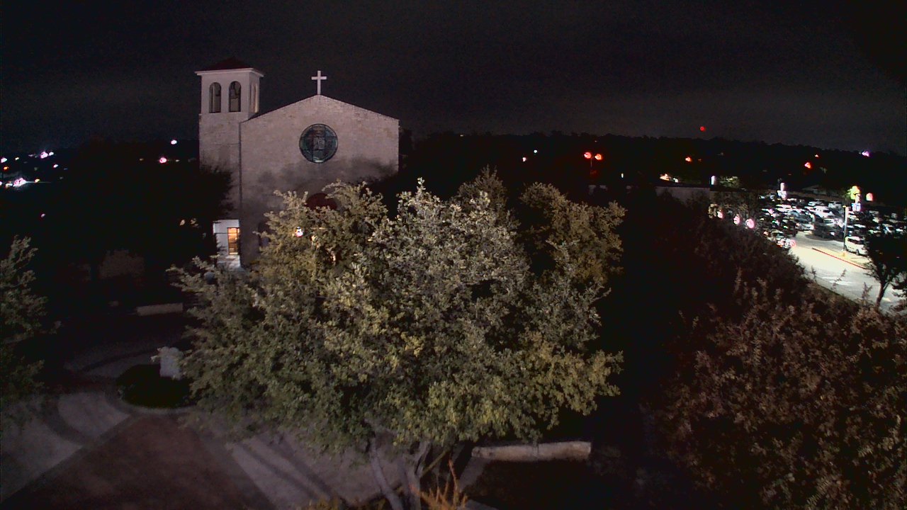 Thumbnail for current weather camera view from Mary Immaculate School in Farmers Branch, Texas