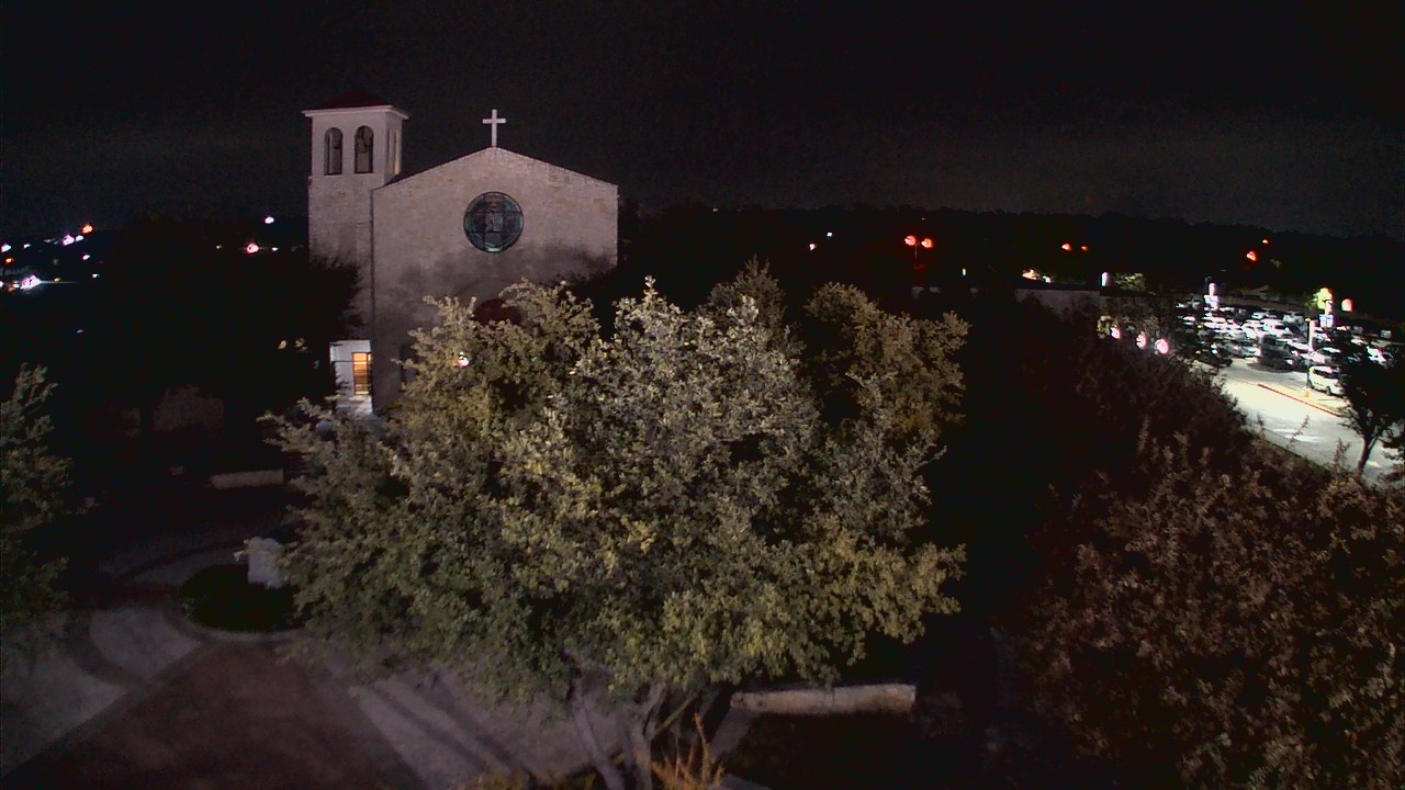 Thumbnail for current weather camera view from Mary Immaculate School in Farmers Branch, Texas