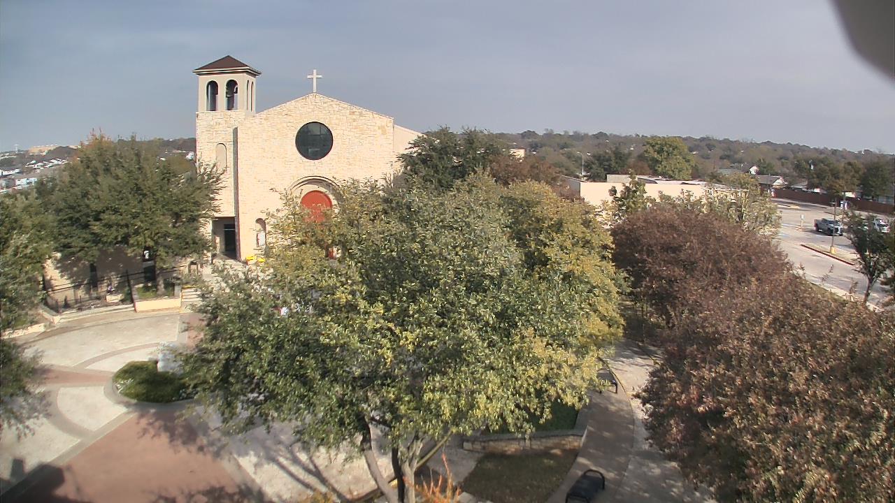 Thumbnail for current weather camera view from Mary Immaculate School in Farmers Branch, Texas